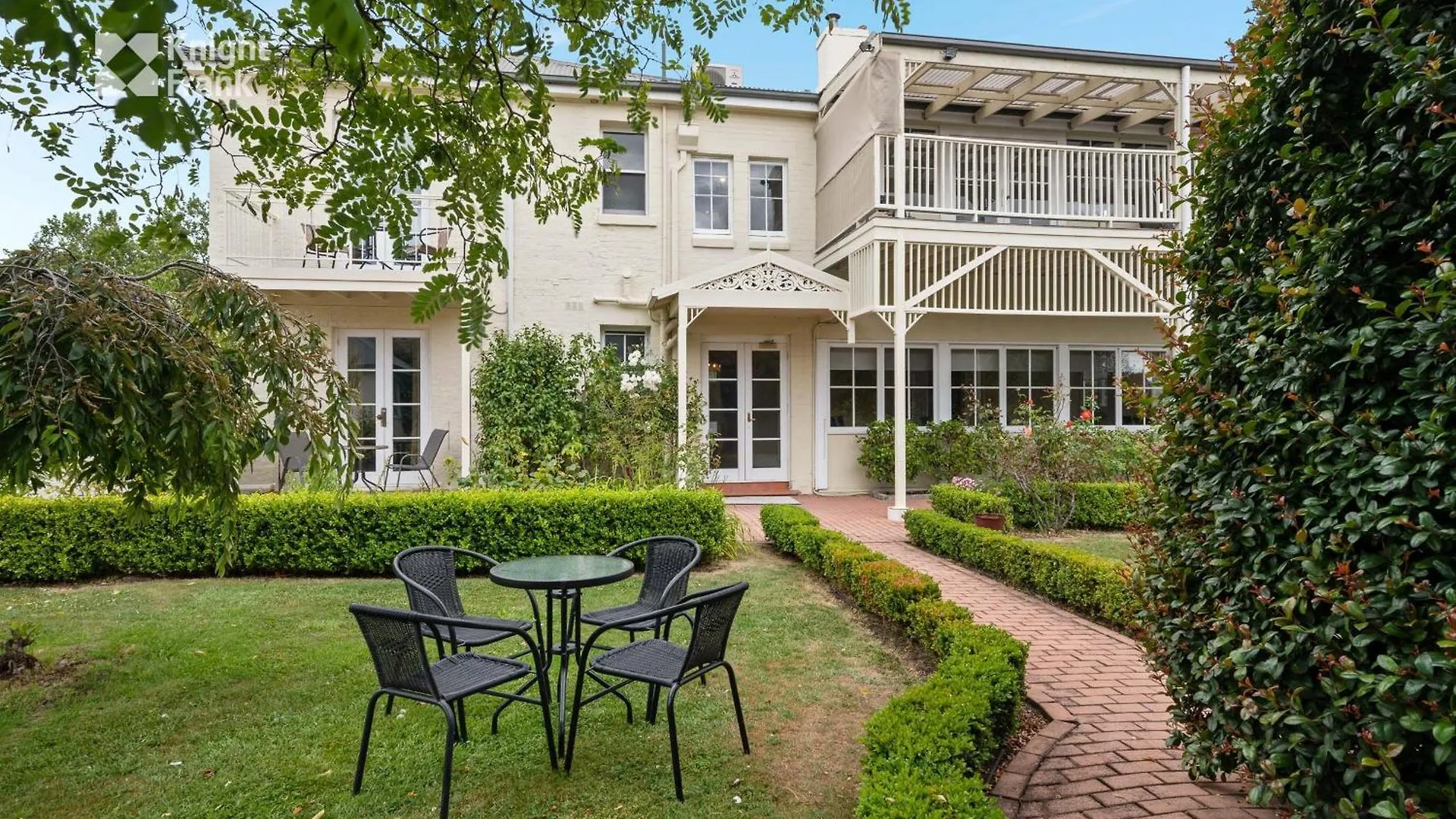 ****  Clydesdale Manor Bed & Breakfast Hobart Australia