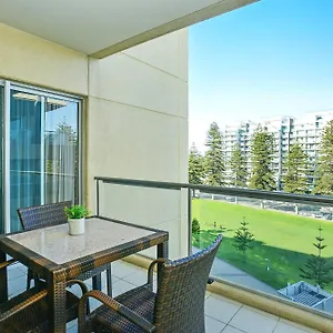  Apartment Pier - Glenelg Views - No 506 Australia